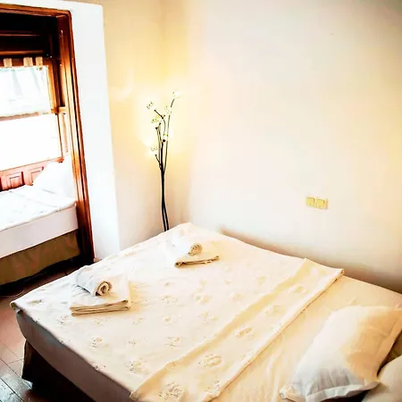 Hotel Hazz *